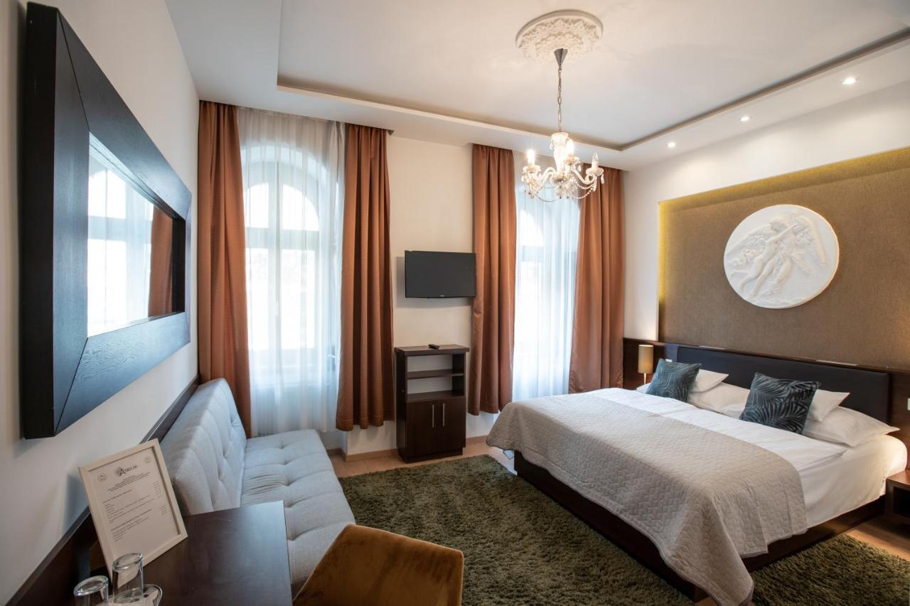Átrium Art&Rooms Sopron Esterno foto
